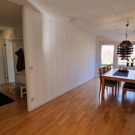 Trivsamt Parhus I Lugnt Omrade Inne I Tranas! Dış mekan fotoğraf
